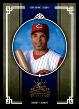 2005 Donruss Diamond Kings #71 Barry Larkin Cincinnati Reds