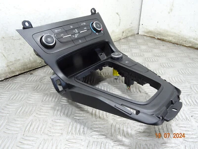 2018 FORD FOCUS ST-LINE AUTO MK3 C346 HEATER SWITCH PANEL & GEARBOX TRIM *6696 - Image 1 of 4
