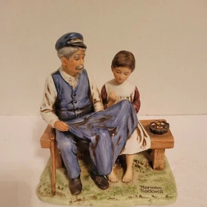 Norman Rockwell "The Lighthouse Keepers Daughter" Figurine 1979 - Picture 1 of 5