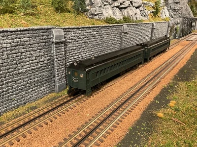 Lionel #6-18347 O Scale Illinois Central MU Commuter Car Set. TMCC & Sound. New. - Image 1 of 4