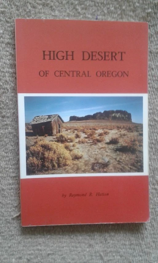 High Desert of Central Oregon by Raymond Hatton Foto 1 de 1