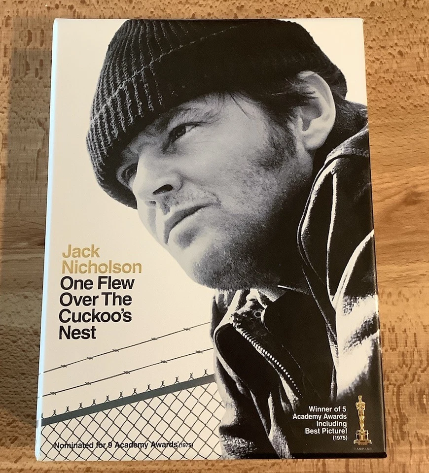 One Flew Over The Cuckoo’s Nest (Blu Ray) Ultimate Deluxe Set Book Cards More - Image 1 of 4