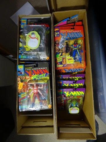 XMEN ACTION FIGURE TOYBIZ 92-94 WOLVERINE ROGUE GAMBIT AND MORE! Cover