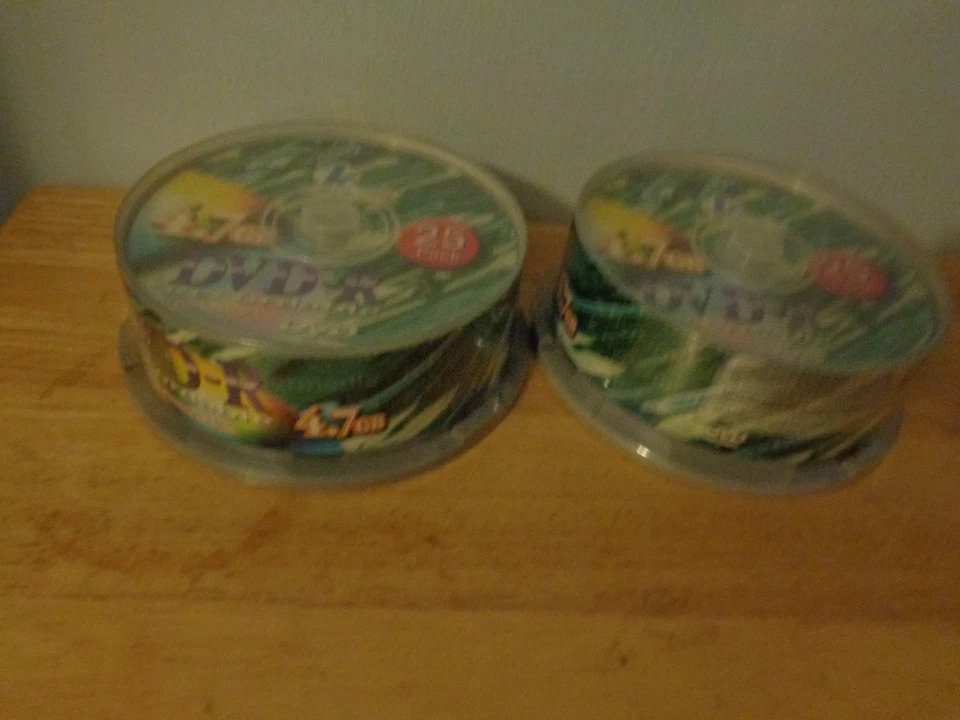 NEW KHYPERMEDIA 4.7GB DVD-R RECORDABLE 2 PACKS  25 EACH SPINDEL TOTAL 50 DVD-R  - Image 1 of 4
