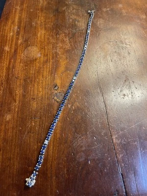 Brazalete tenis zafiro y diamantes Foto 1 de 2