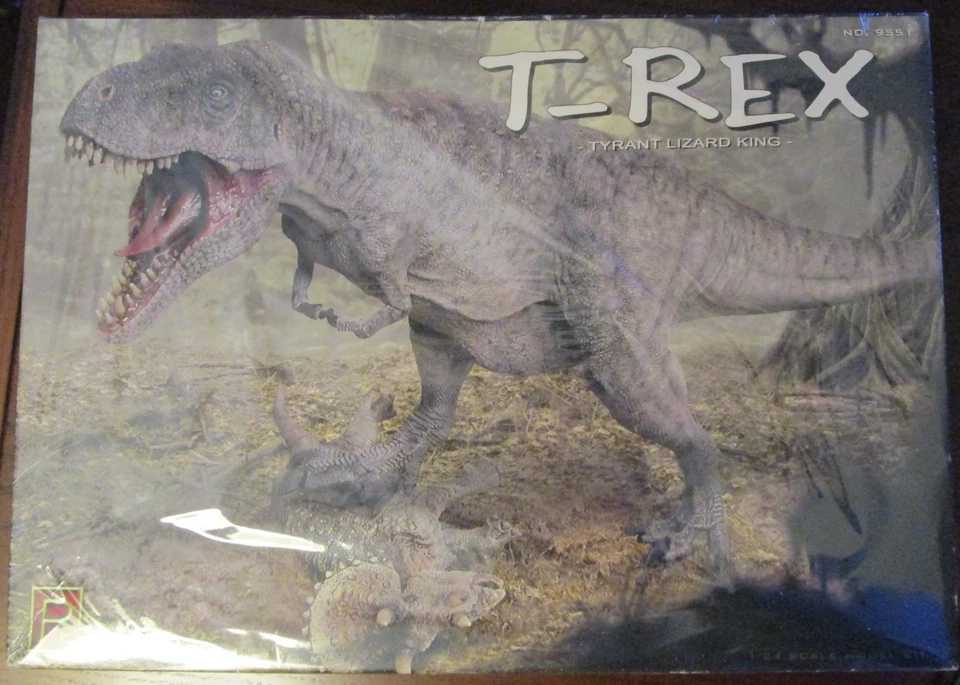 T-Rex Dinosaur w/Baby Triceratops Pegasus Hobbies 9551 1/32  - Image 1 of 1