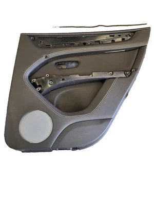 NUEVO Panel de moldura de puerta trasera de pasajero derecho OEM para Bentayga 2015-2020 Foto 1 de 4