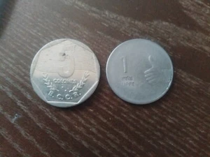 Costa Rica 5 Colones 1985 und 1 Rupie - Bild 1 von 2
