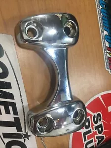 Harley Davidson Oem Chrome Handlebar Clamp #55900062 - Picture 1 of 1