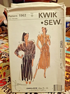 Size XS S M L XL KWIK SEW 1962 dresses - Image 1 of 2