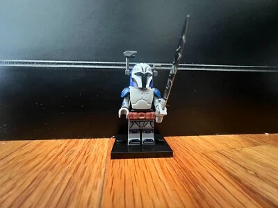 LEGO Star Wars Bo Katan Kryze Mandalorian Minifigura Personalizada Foto 1 de 4