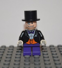 LEGO Batman 2006 Penguin Minifigure Bat010 7885 7783 Dark Purple Short Legs 