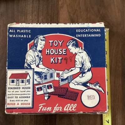 ￼ 1950S ,Toy house kit manufactured by Bachman Brothers Inc. Original box - Image 1 of 4