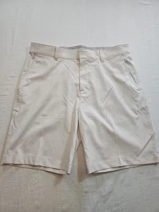 Nike Shorts Mens 34 Off White Flat Front Polyester Blend Golf Outdoor 34x8 - Picture 1 of 11