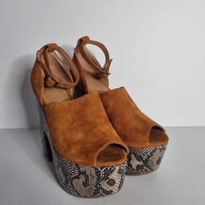Women's Size 35 Jeffree Campbell Platform Snakeskin Heels - Picture 1 of 8