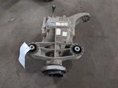 2015-2021 Dodge Charger Rear Axle Differential Carrier Assembly 2.62 Ratio RWD - Image 1 of 4