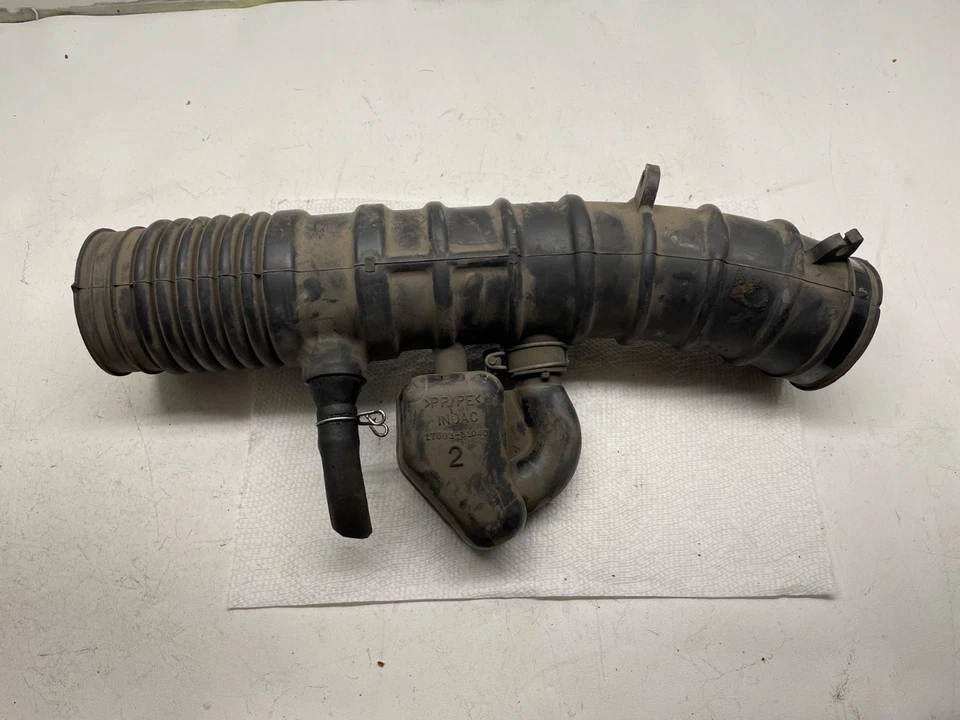 OEM 2006 2007-2013 LEXUS IS350 ENGINE AIR INTAKE HOSE RESONATOR TUBE 17893-31040 - Image 1 of 4