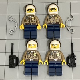 LEGO CITY: Police Pursuit (4437) Lot Of 4 Minifigures Mini figs H4 14