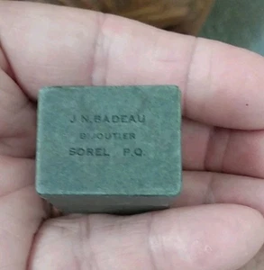 Antique Canadian Jewler J. N. Badeau Sorel Quebec Province Tiny Baby ring Box  - Picture 1 of 9