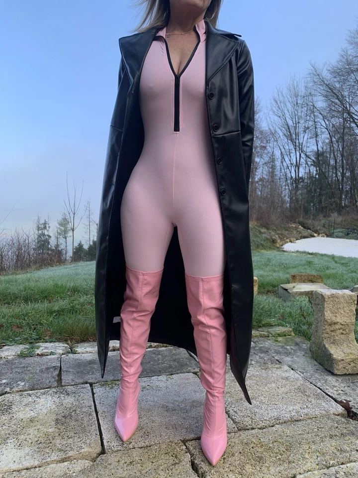 Combinaison Lycra Rose Taille S - Photo 1/4