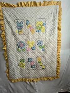 Vintage Baby Blanket Yellow Ginham Embroidered Bears Blocks Ruffle Quilt Bear - Picture 1 of 4