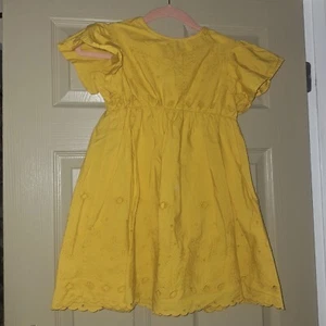 ZARA kids GIRLS Eyelet Short Sleeve CottoDress Size 8 - Picture 1 of 2