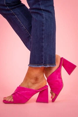 🆕MATISSE Suede Dawson Heel SZ 6.5 - Image 1 of 4