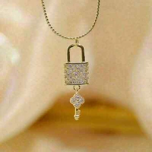 14k Yellow Gold Plated Rd Cut Simulated Diamond Lock & Key Necklace Pendant - Picture 1 of 6