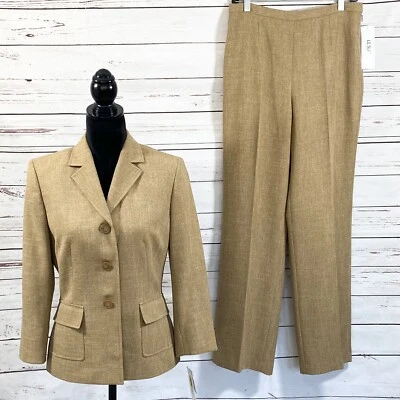 Le Suit Women's 2PC Pant Suit Blazer Buttons Camel Out Of Africa Size 8 NWT - Image 1 of 4