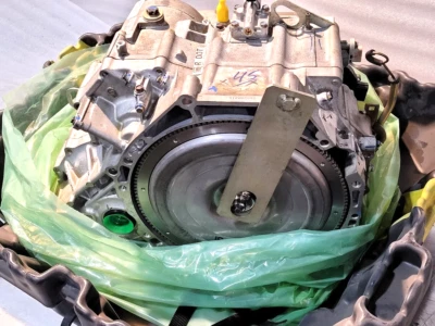 New 2004-2007 Saturn Vue, 3.5L V6 5 Spd, Opt MJ7 Transmission Assembly: 12607248 - Image 1 of 4