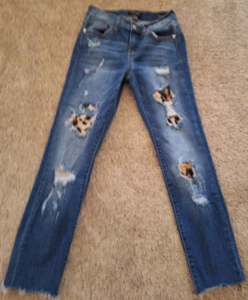 Judy Blue Jeans Womens Size 3/26 Skinny Blue Denim Raw Hem Stretch Distressed - Picture 1 of 8