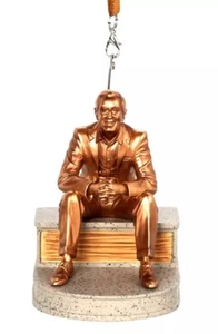 Cuaderno de bocetos Disney Walt el soñador estatua de bronce adorno  - Imagen 1 de 3