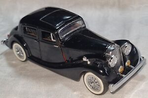 Franklin Mint 1946 Black Jaguar MKIV Model no.B11PT89 Shop Soiled but Good 12113