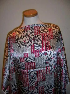 4yds ITALIAN COUTURE PURE SILK FABRIC BORDER PRINT WHITE GREY RED ANIMAL COLLAGE - Picture 1 of 11