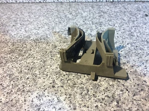 Vauxhall Omega Z22XE (1999-2003) N/S Passenger Front Door Window Guide 09147935 - Picture 1 of 3