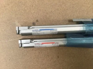 KEYENCE SL-C128F-R LIGHT CURTAIN RECEIVER & SL-C128F-T 24 TRANSMITTER 24V - Picture 1 of 1