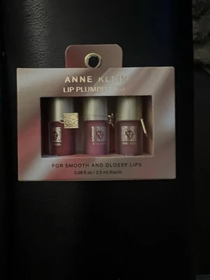 Trío Anne Klein Lip Plumper para labios suaves y brillantes. Foto 1 de 2