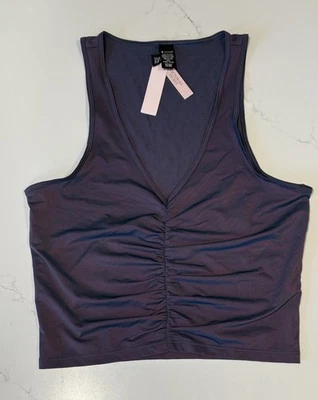 Camiseta sin mangas Victoria's Secret On Point recortada iridiscente púrpura talla pequeña S nueva con etiquetas Foto 1 de 4