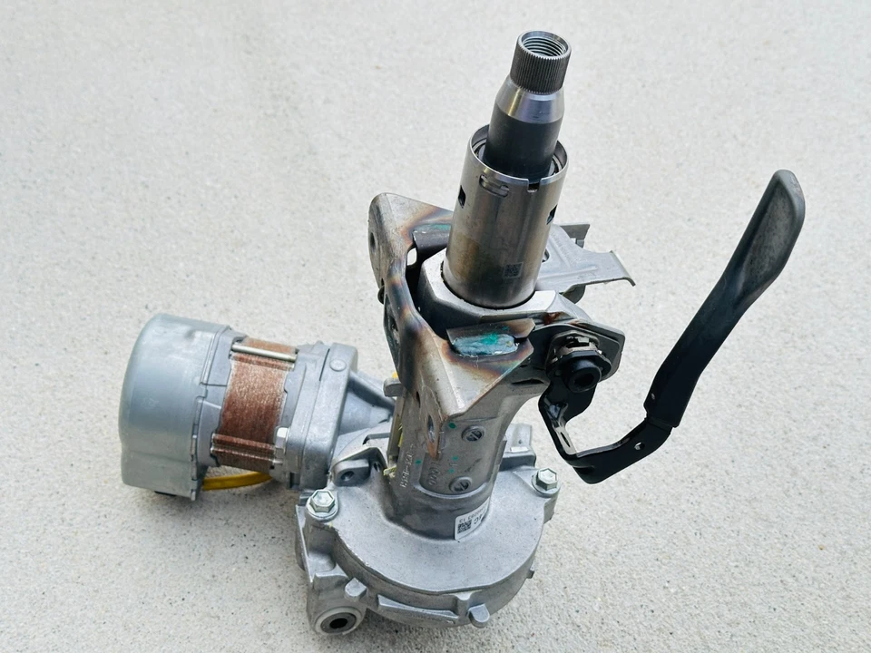 2020-2023 TOYOTA COROLLA ELECTRIC POWER steering column MOTOR OEM 89650-12M40 - Image 1 of 4