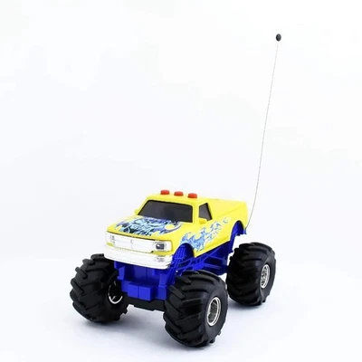 NEWRAY,RC Monster Truck, 1/32, NEW88893 - Image 1 of 4