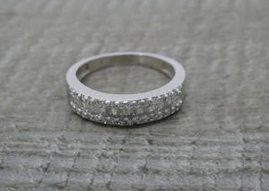 Stunning 18ct Gold Round Baguette Natural .50ct Diamond Eternity Ring UK Size N - Picture 1 of 8