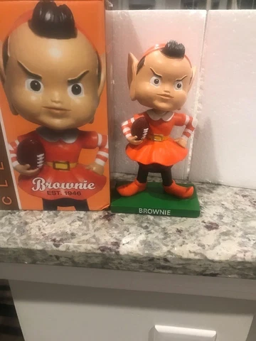 Cleveland Browns Brownie Elf Mascot Bobblehead Bobble Head NIB Cover