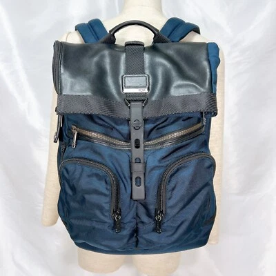 MOCHILA TUMI 232388NVY ALPHA BRAVO LONDON ROLL TOP AZUL MARINO NAILON PARA HOMBRE Foto 1 de 4