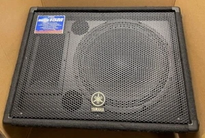 Yamaha BR15M - 800W 15 inch Passive Monitor - Speaker - Open Box - SAVE!!! - Picture 1 of 6