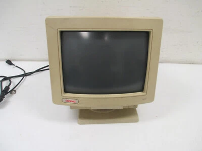 Vintage Compaq 462 CRT Monitor 1995 w/ cords - Image 1 of 4