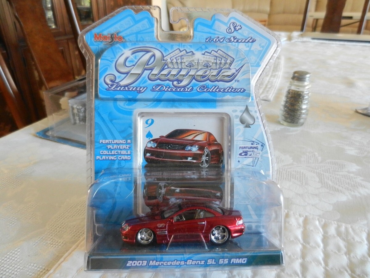 Maisto Playerz Luxuryミニカー Maisto PLAYERZ Luxury Diecast Ford EXCURSION LIMOUSINE w