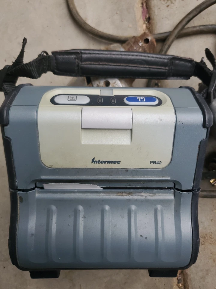 INTERMEC PB42C MOBILE THERMAL RECEIPT PRINTER PB42C0B10100P - Image 1 of 1