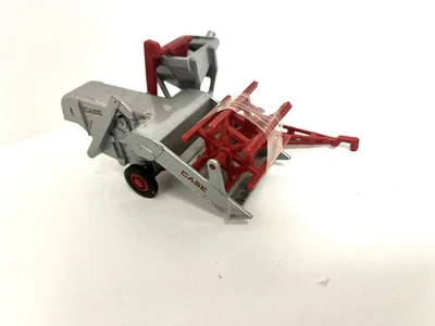 ERTL 1/43 DIE CAST METAL  CASE PULL  COMBINE FOR TRACTOR - Image 1 of 3