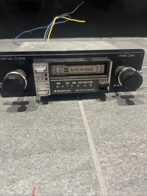 SANYO FT 222 M Car Stereo Cassette Player, Auto Reverse, Reversible - Image 1 of 4