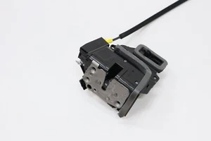 2021 - 2023 CHEVROLET TRAILBLAZER FRONT RIGHT SIDE DOOR LATCH LOCK OEM 13540551 - Picture 1 of 1
